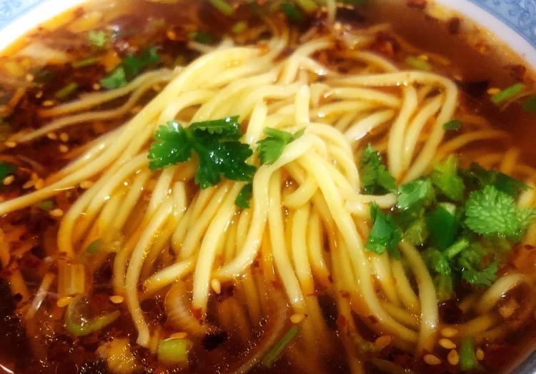 中国美业 健康 饮食土生土长的北方女子,对面条是请有独钟!