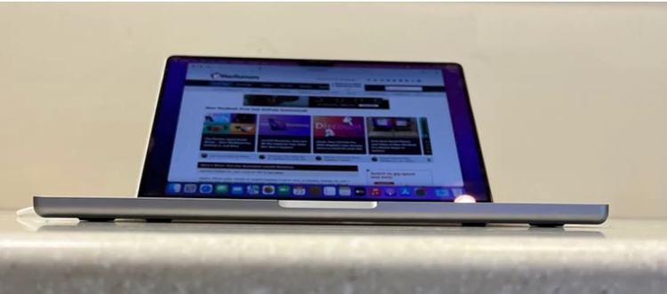 MacBook Pro 14 英寸 2021上手：刘海屏凹槽