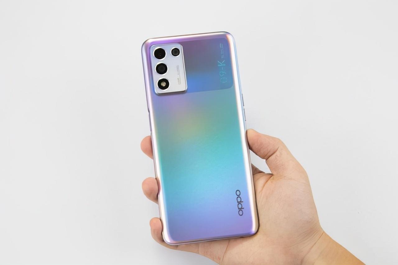 OPPO K9s真实上手，骁龙778G+X轴线性马达，吃鸡爽