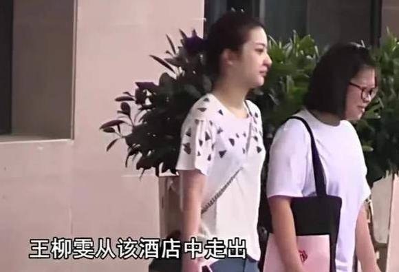 林更新5任绯闻女友，从网红到明星，情史丰富超过想象