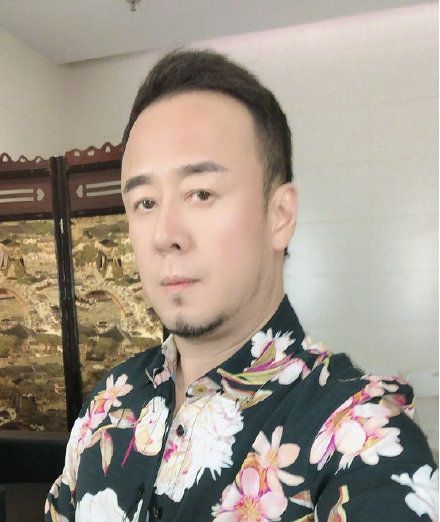 杨坤评价乐坛现状：我忽然发现我错了