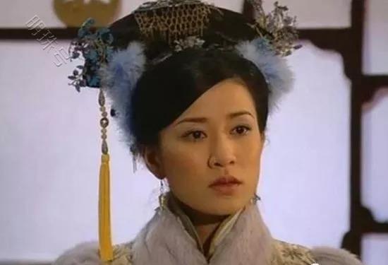 《延禧攻略》中，曾经的宫斗女王佘诗曼，如今做配角