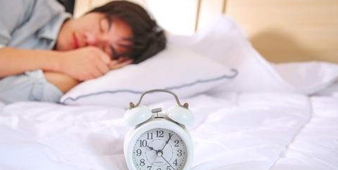 如何用“浓缩睡眠法”让孩子养成好的睡眠习惯？