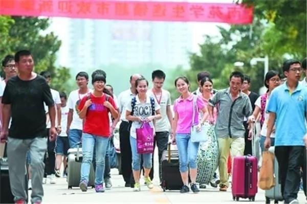 为什么越来越多的90后选择读民办三本