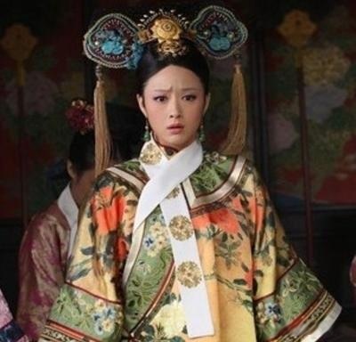 《欢天喜地七仙女》蒋欣饰演蛇妖，美得惊心动魄