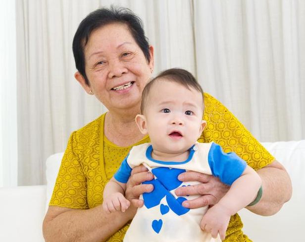 女儿生完孩子后，女儿和女婿都很感激我