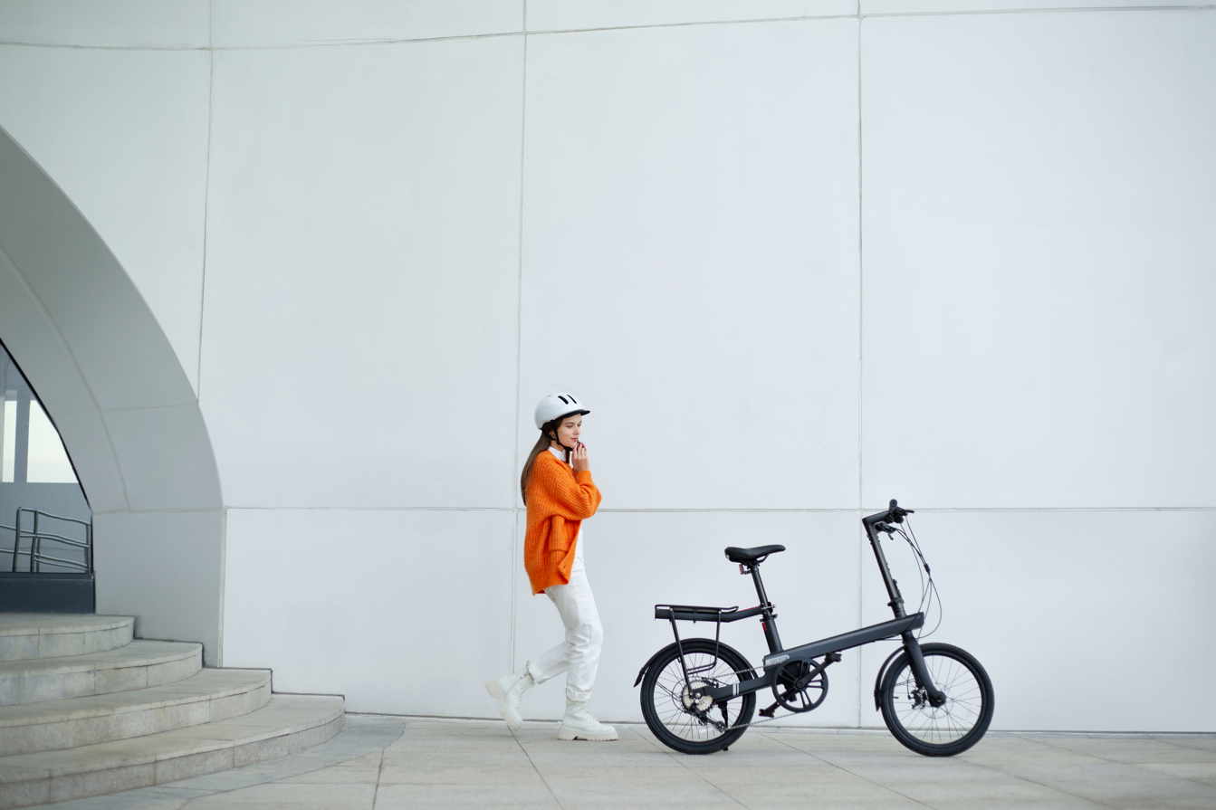 小米生态链骑记电动助力自行车c2实行大幅度升级