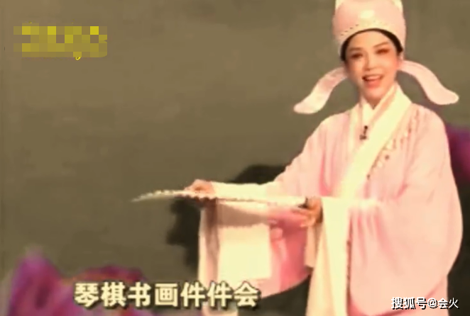 朱迅穿古装扮演“白素贞”，网友直呼为大才女，表演可爱十足