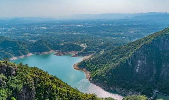 台州式硬气，凝于山成市井烟火