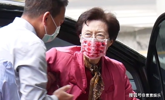 庾澄庆90岁母亲和媳妇同住，但婆媳矛盾仍难解决