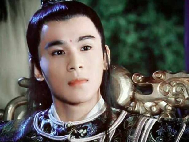 乔振宇和王丽坤相恋八年未果，没给她一个名分