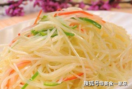 炒土豆丝别傻了，加白醋又酸又难吃，加“它”脆爽又入味