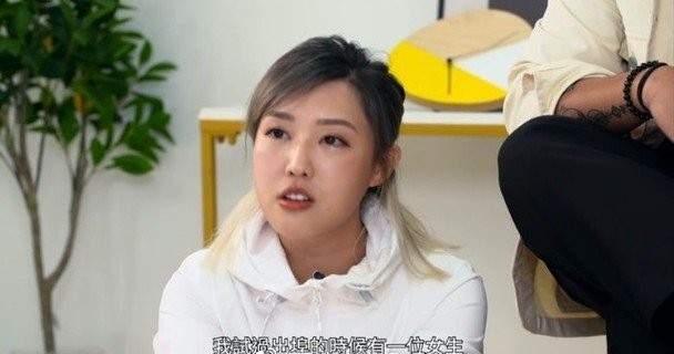 30岁林秀怡参加节目大曝猛料，网友：出轨女艺人是谁呢？