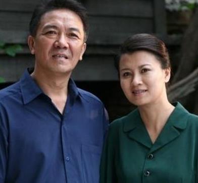 李幼斌与张瑞琪结婚24年，为什么会娶3婚的史兰芽？