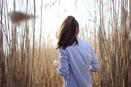 离婚或者哄谁，对女人来说是一种伤害