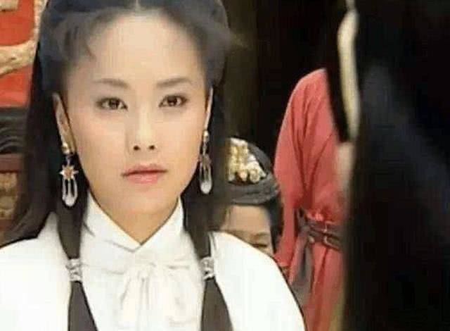 《上错花轿嫁对郎》：18年后，女主没火，女配却火到了现在