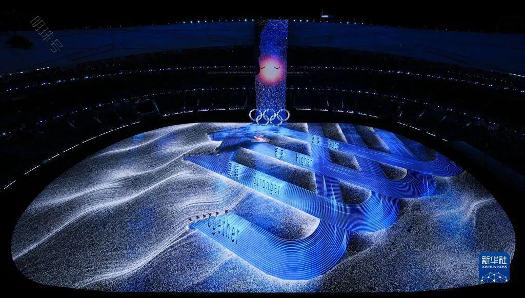 北京冬奥会开幕式“雕刻”出“冰五环”超高清led显示技术美伦