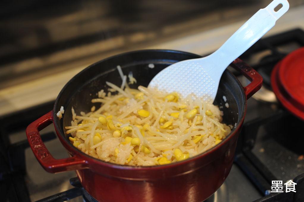 妈妈的“救星”，一锅拌豆芽饭，不用担心我挑食了