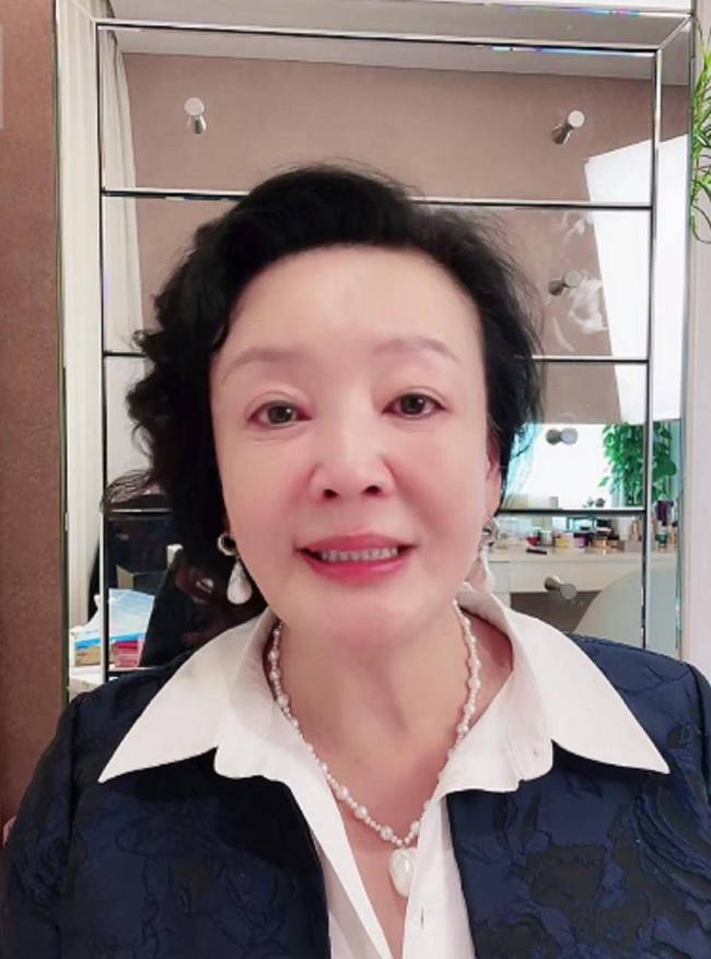 张兰思念孙子孙女，她还希望两个孩子长大后可以回北京生活