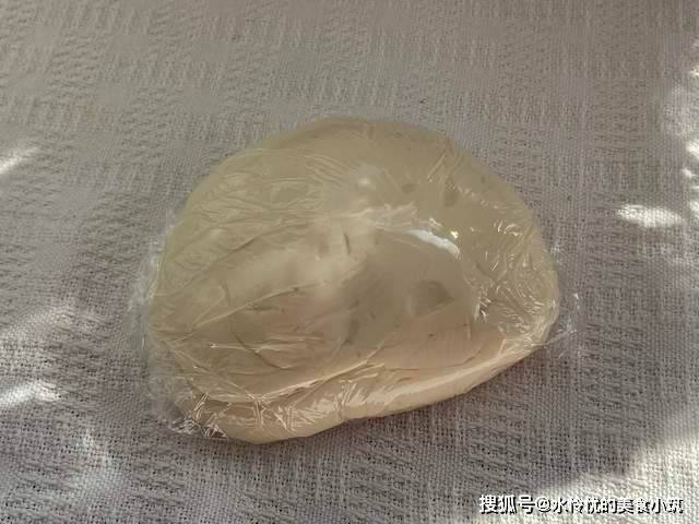 网红螺旋酥，上色过深，可在烤制过程中速度掉渣