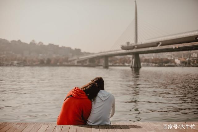 女人对自己的“第一个男人”，都是有偏爱的