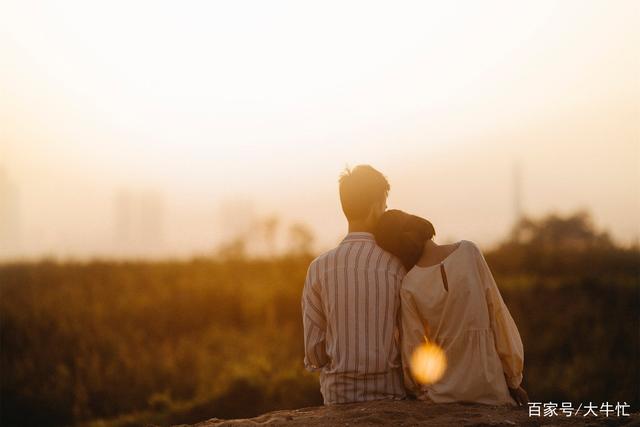 女人对婚姻感情看得很重，尤其是初恋夫妻