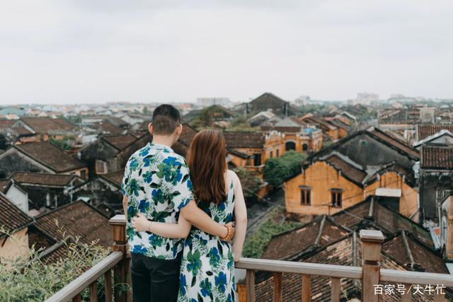 女人对婚姻感情看得很重，尤其是初恋夫妻