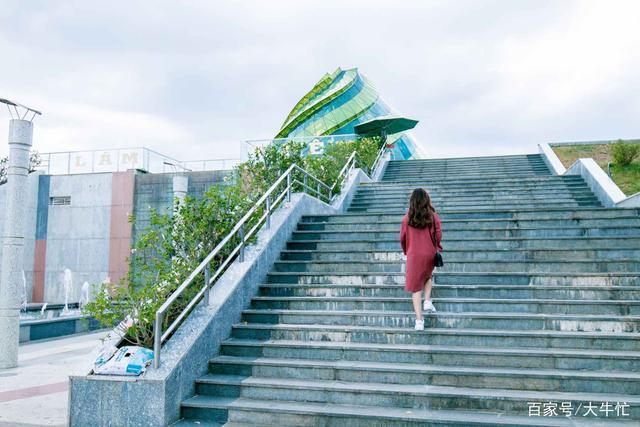 离婚的女人，越来越怕对爱情死心