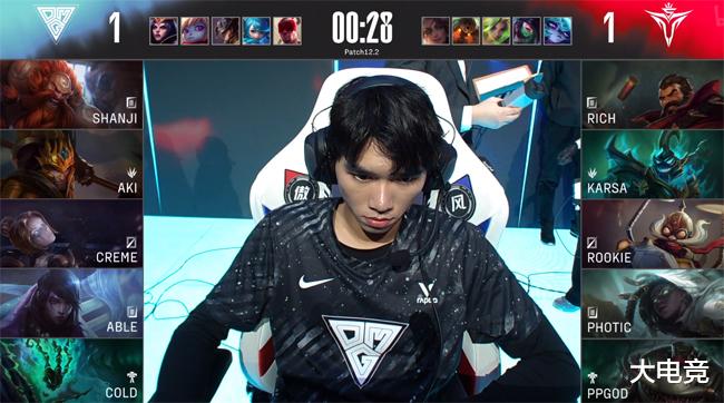 LOL-LPL：Rookie飞机致命炸药包隔绝C位