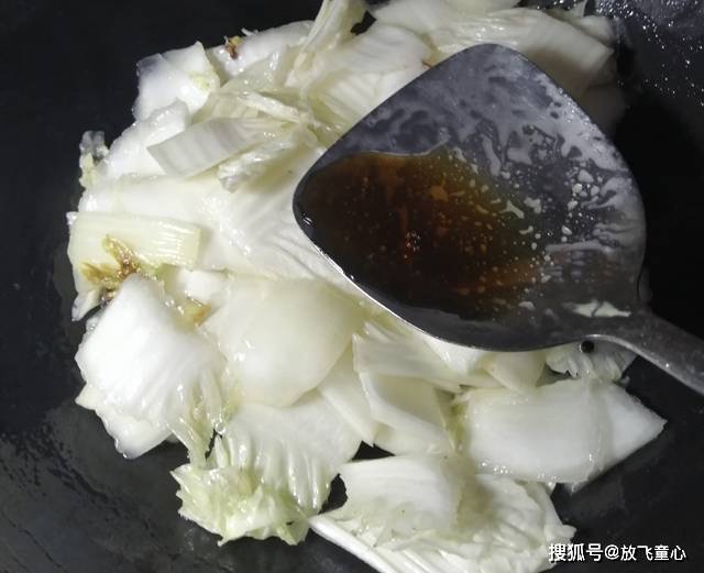 家常醋溜白菜怎么做好吃又简单？掌握这3个小窍门，做出好吃美味