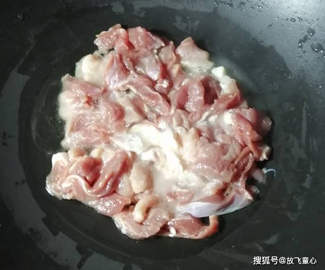 土豆丝炒肉怎么做好吃，土豆丝炒肉怎么家常做法