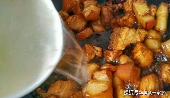 红烧肉怎么做才肥而不腻，讲究完全不同味道