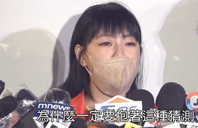 小s回应林志玲生子：她一直消失当妈妈的喜悦中