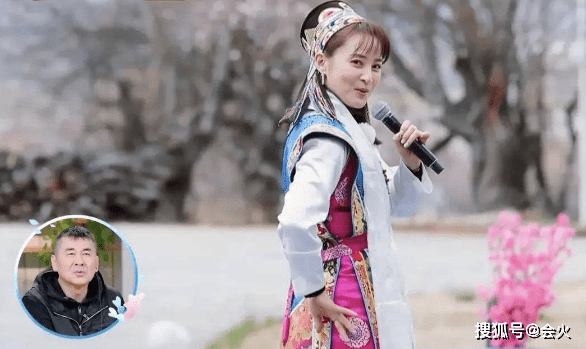 央视主持人朱迅穿上传统服饰，做一次藏族的姑娘，引发网友热议