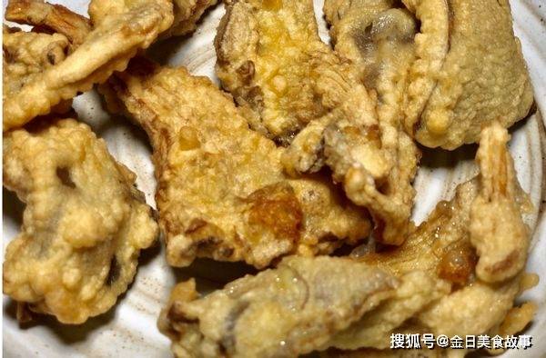 干炸平菇怎么做好吃？香菇炸平菇，解油腻清肠胃