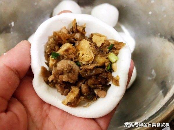 川式小甜点叶儿耙，软糯爽口，一口咬下来软糯又美味