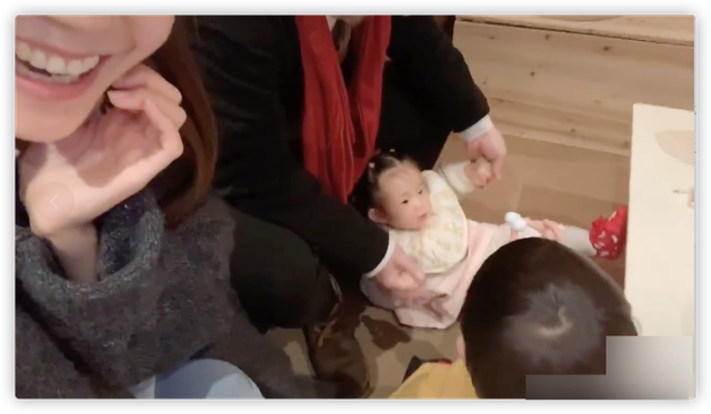 三宝妻子千惠晒一家四口同框视频，称自己私藏生三胎神器