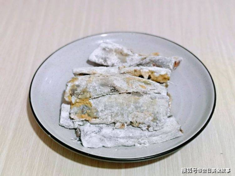 番茄酱带鱼不仅味道好，做法简单易学，家里孩子多吃一碗饭