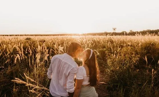 女人后半生最好的活法，不再是爱情和婚姻，而是这六个字