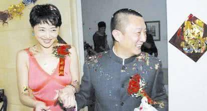 她26岁出演《京都纪事》，离婚三次，如今重新嫁给张健