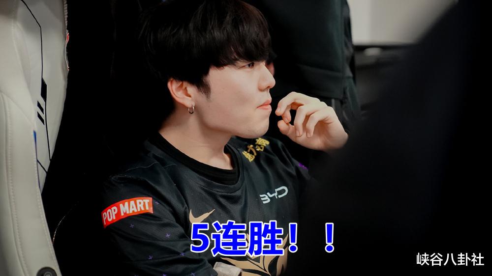 |宁王演绎降维打击，三叉戟一路连胜所向披靡