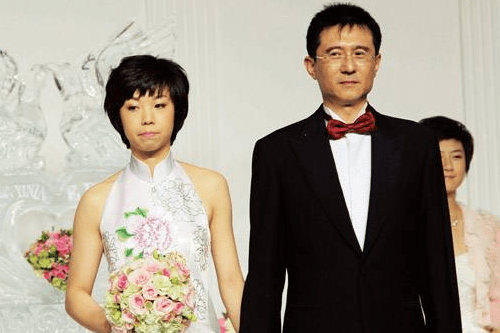 “乒乓冠军”张怡宁，为什么会嫁给50岁的人？如今终于说出实情