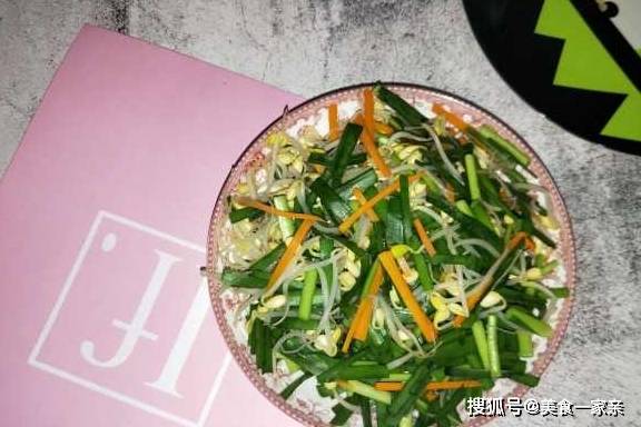 豆芽和韭菜搭配，既营养有美味，不仅清热解毒，还能美容瘦身