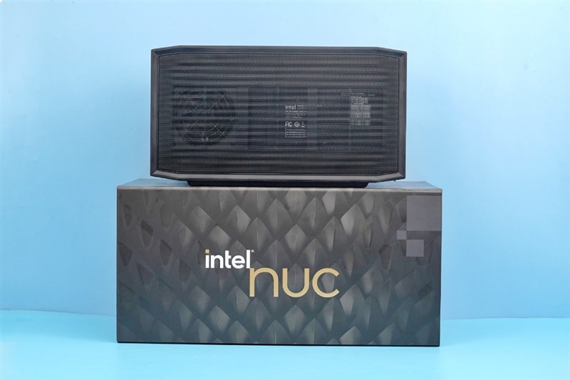 Intel NUC 12 Extreme评测