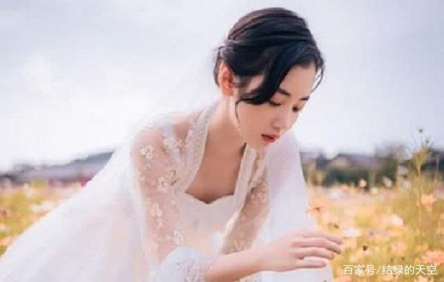 张婶的女儿离婚后，一年没出过家门