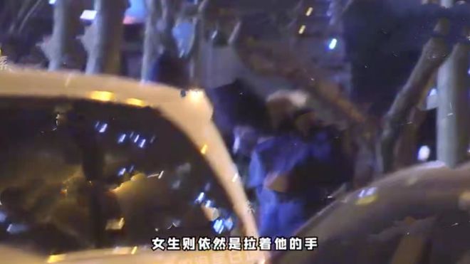 华晨宇与女孩约会再次被拍，女方面容清秀灵气，疑为演员王悦伊