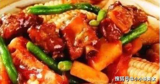 梅干菜烧肉食材：尖椒猪肝、青辣椒、青辣椒、梅干菜烧肉