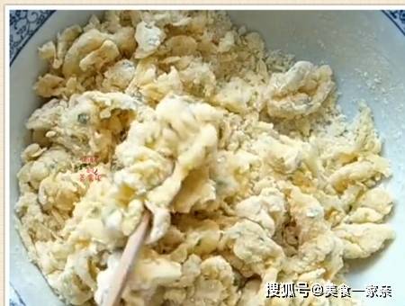 不用烤箱也能做出香酥可口的苏打饼干，全程无添加