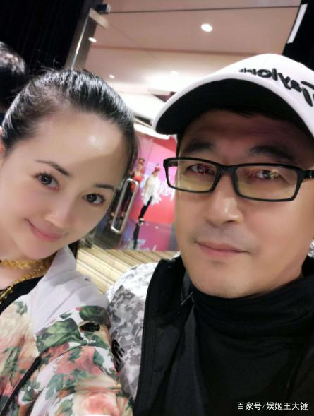 年轻美貌张定涵，偏要嫁给大自己16岁的大叔，如今他们幸福吗？