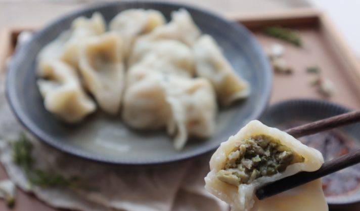 完美家庭美食槐花饺子，美味又健康